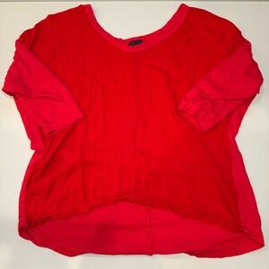 Left of Center Red Hi-Low Tee Shirt, Size S, EUC